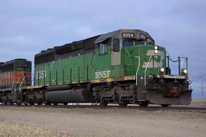 BNSF 8054 - SD40-2.JPG